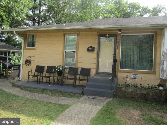 1902 Allendale Court photo 1
