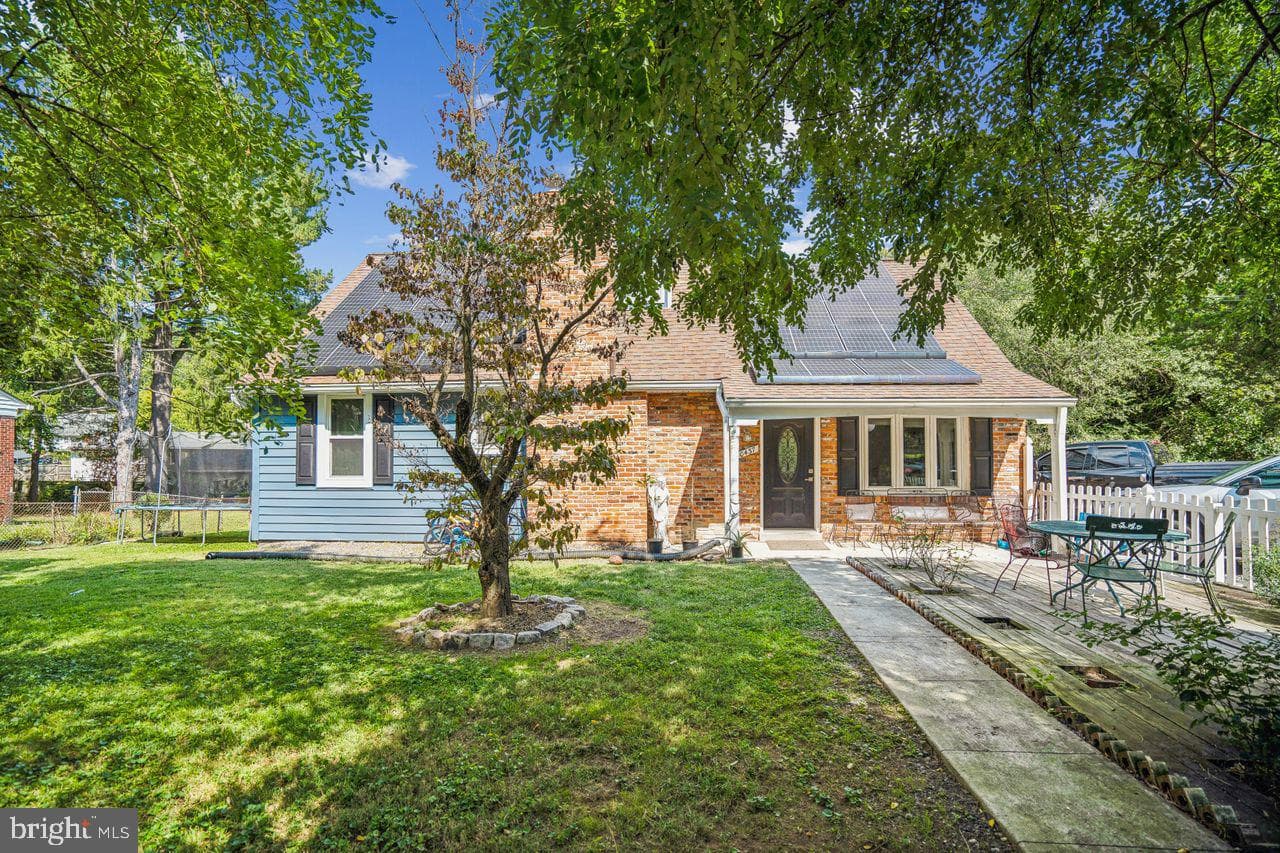 10437 Tullymore Drive photo 1
