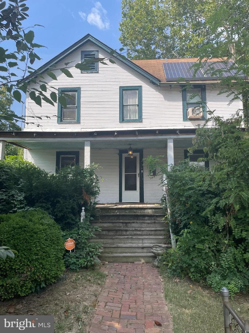 4310 31st Street photo 1