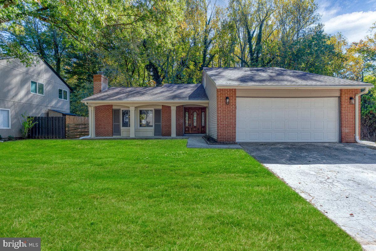 12315 Wheeling Avenue photo 1