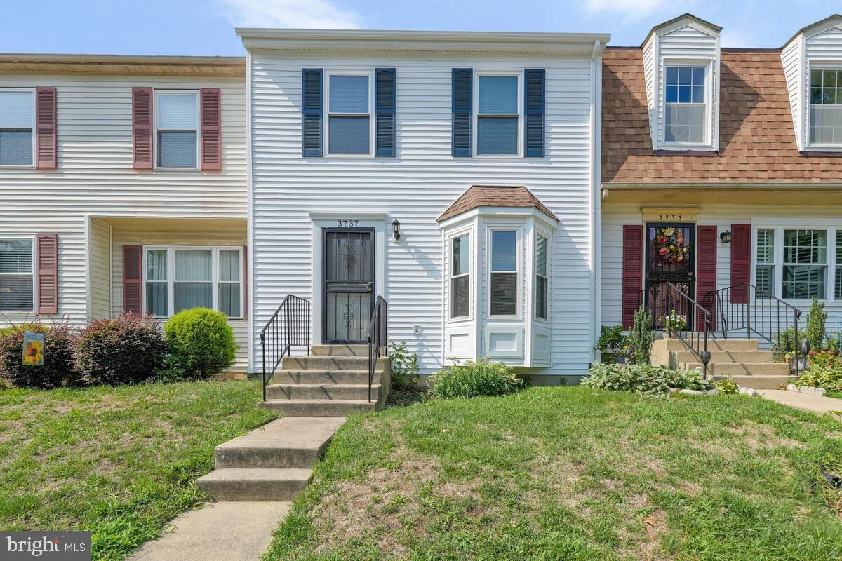 3737 Silver Park Court photo 1
