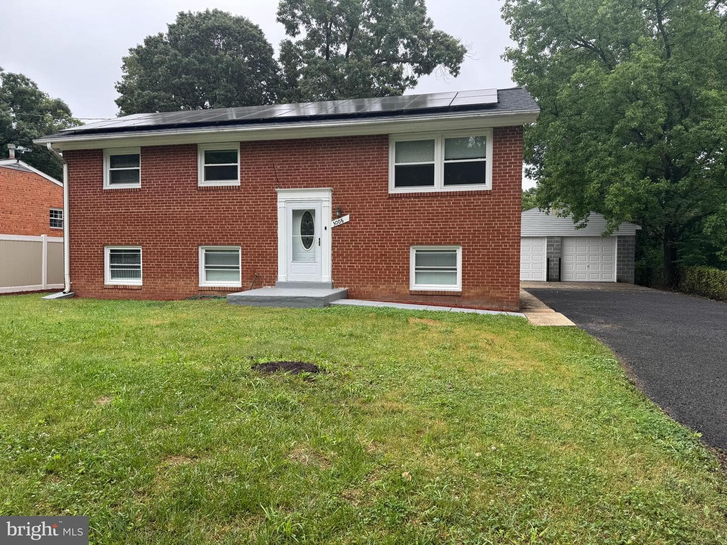 3008 Xavier Lane photo 1