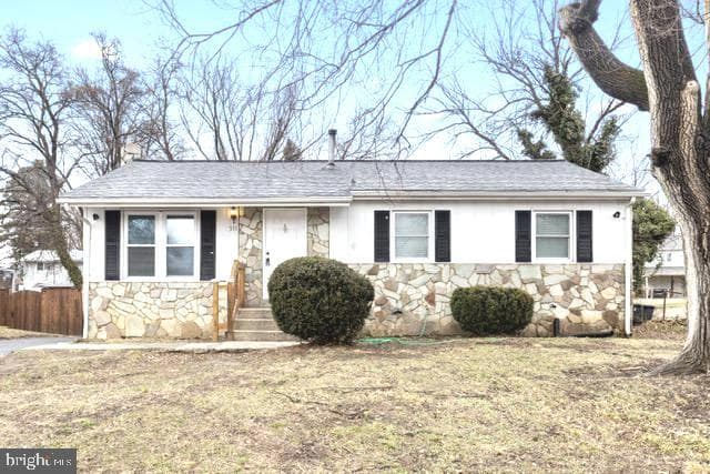 311 Yorknolls Drive photo 1