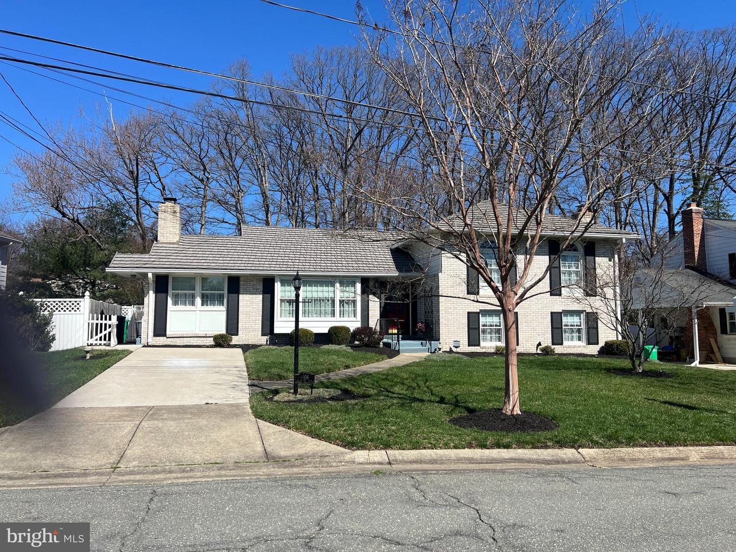 6106 Goodman Road photo 1