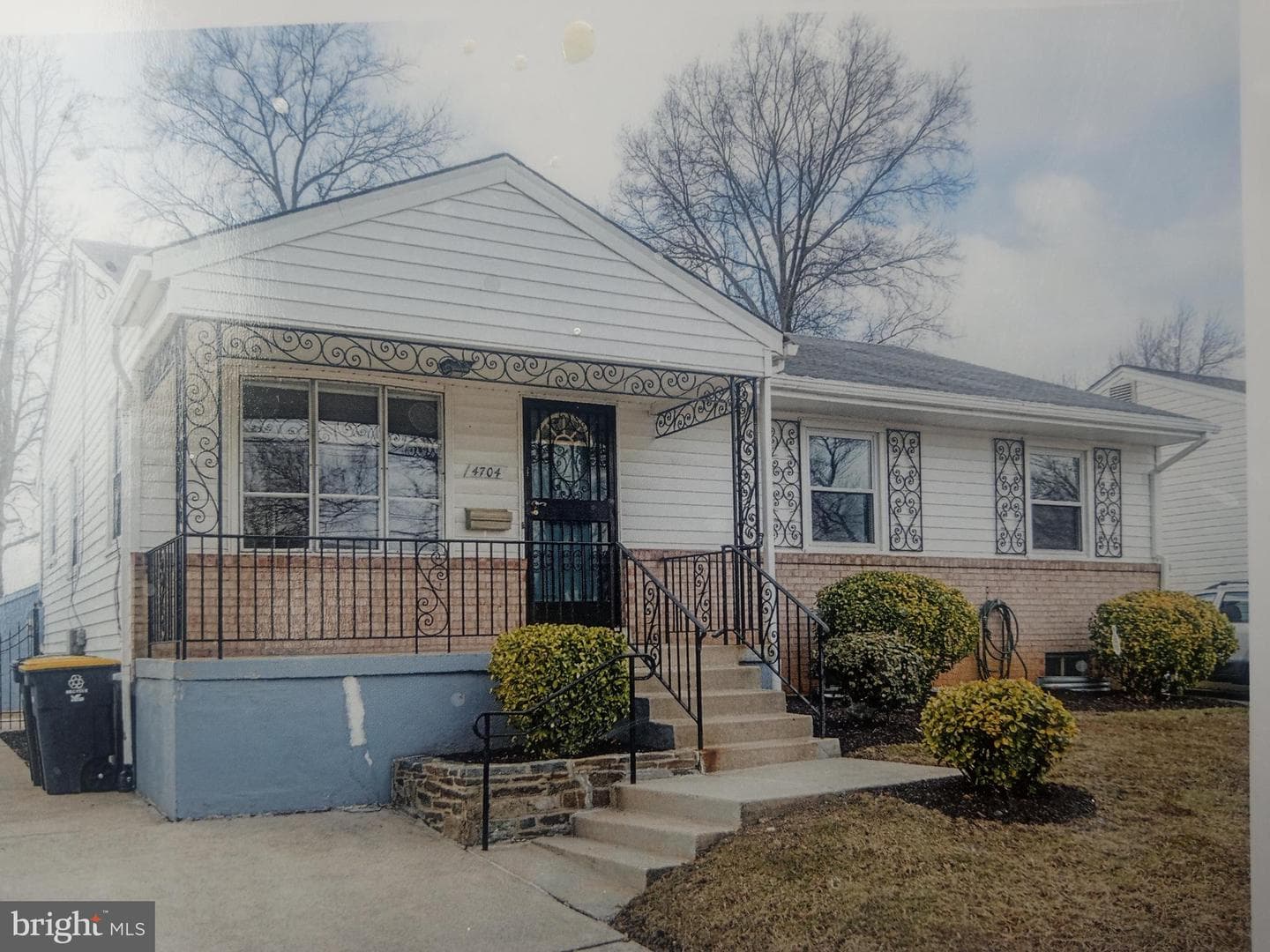 4704 Rockford Drive photo 1