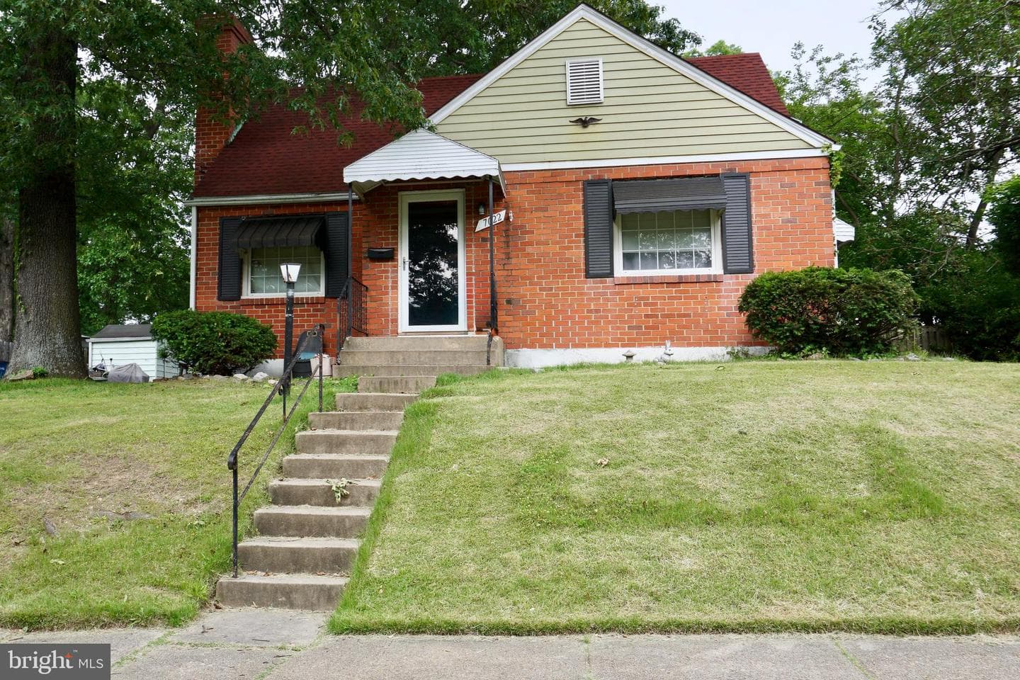 7022 Mason St photo 1