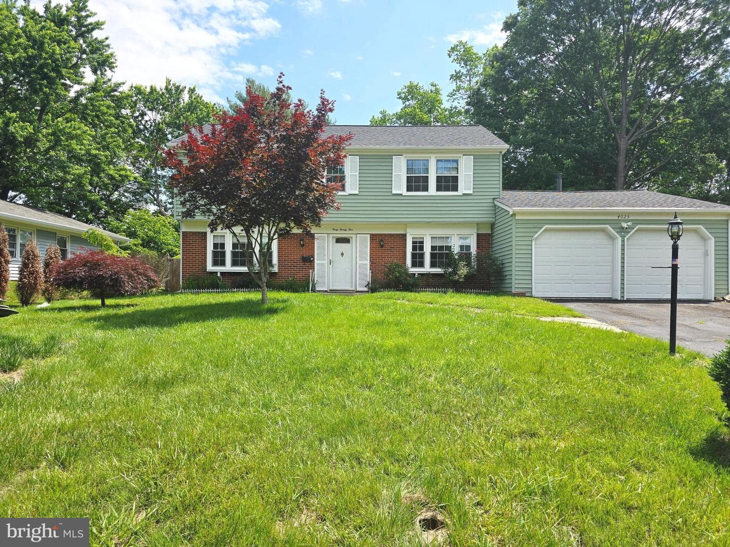 4025 Chelmont Lane photo 1
