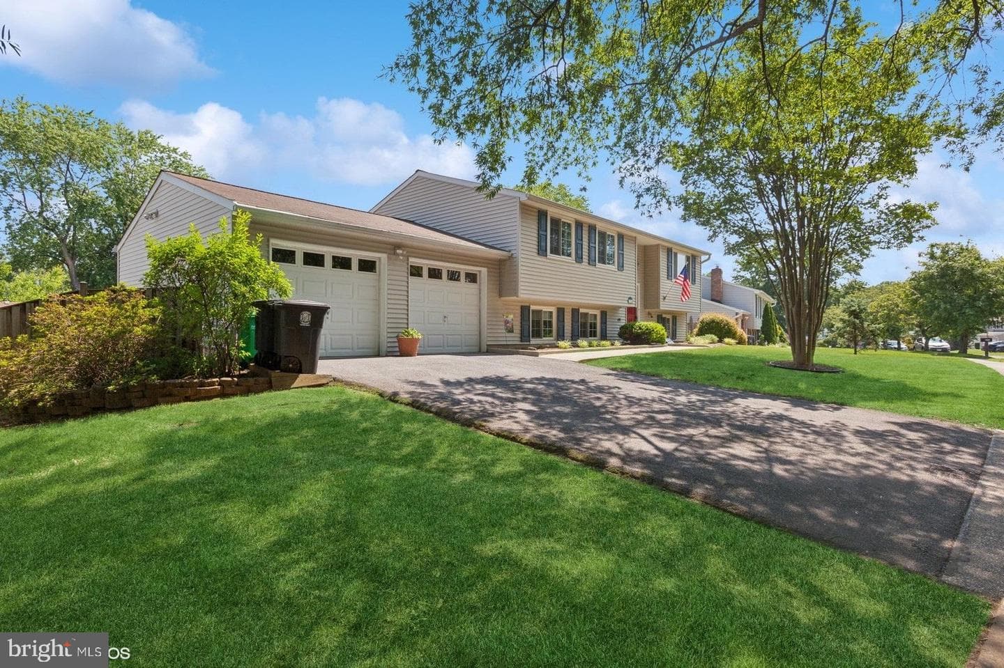 12706 Northcliff Road photo 1