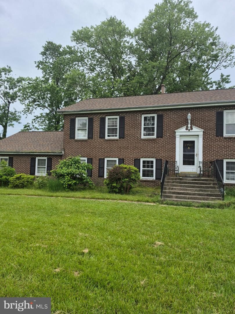 6706 Surratts Road photo 1