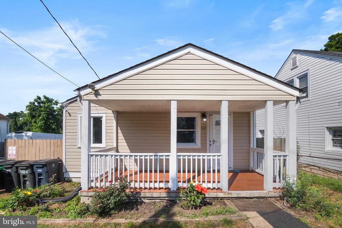 402 Dateleaf Avenue photo 1