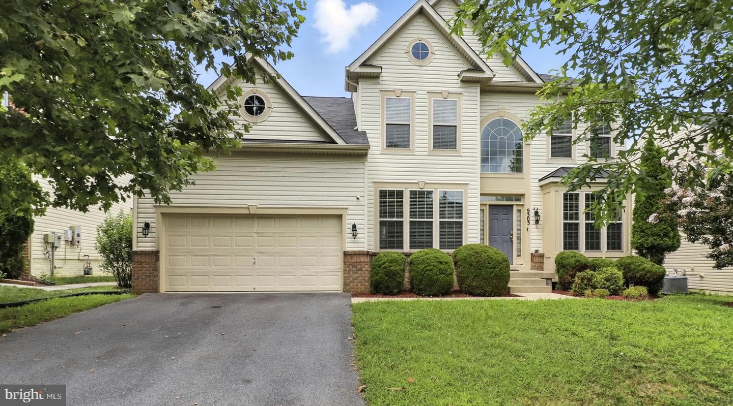9303 Geaton Park photo 1