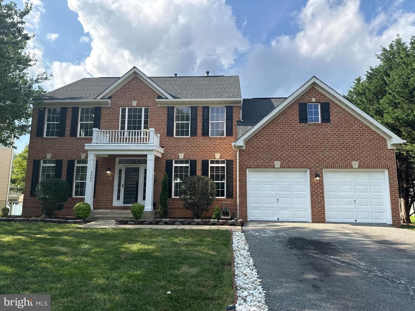 4303 Taverngreen Lane photo 1
