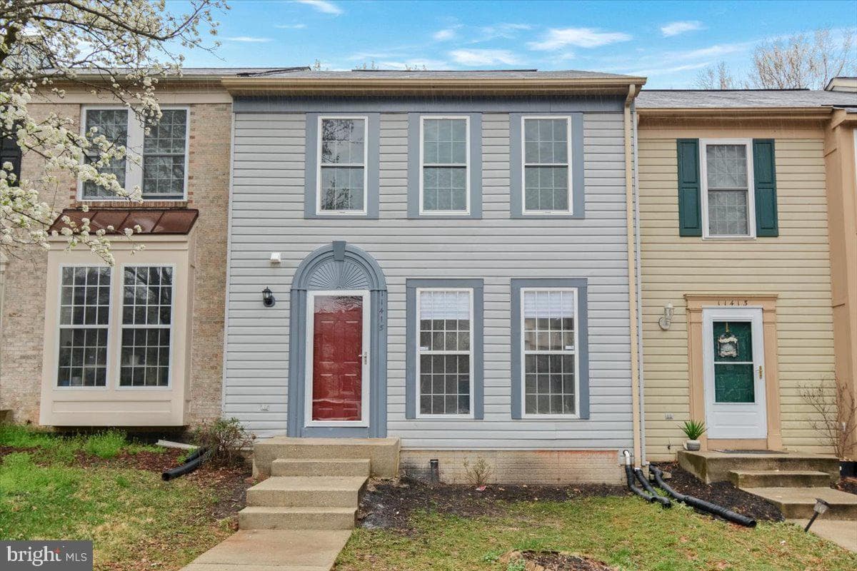 11415 Hawk Ridge Court photo 1