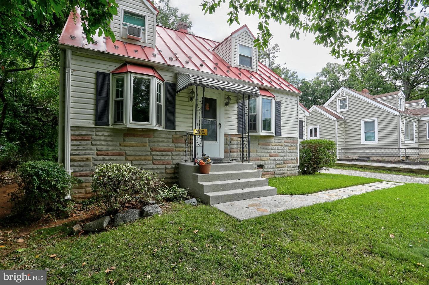 9244 Annapolis Road photo 1