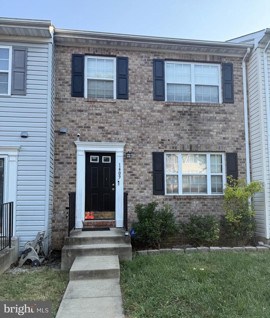 1409 Estelle Drive photo 1