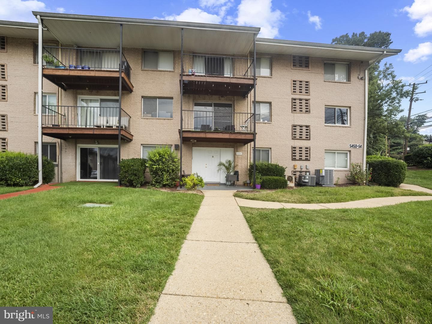 5454 85th Avenue #101 photo 1