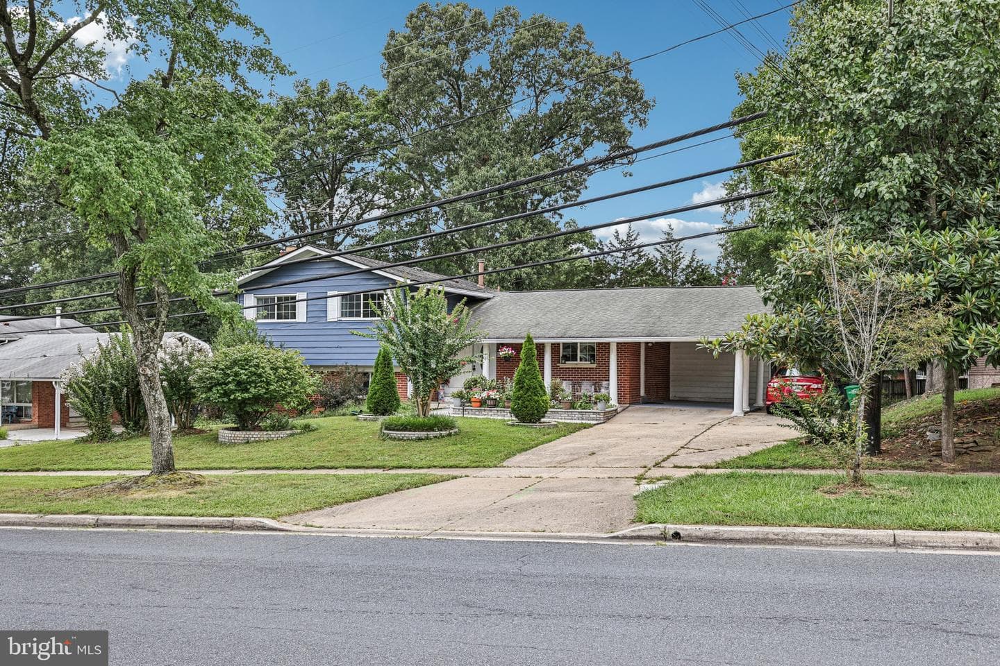 6602 Cipriano Road photo 1