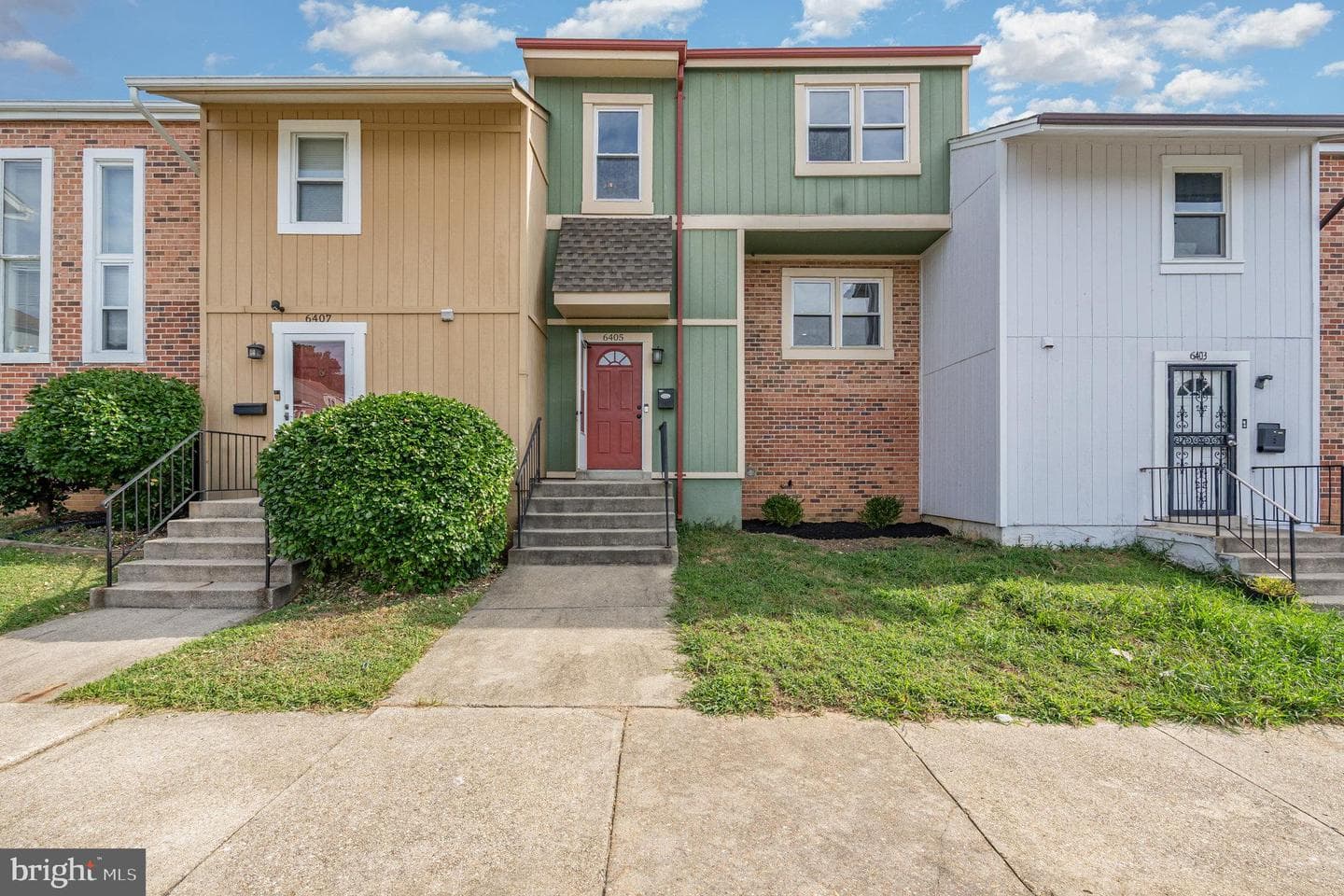 6405 Entwood Court photo 1