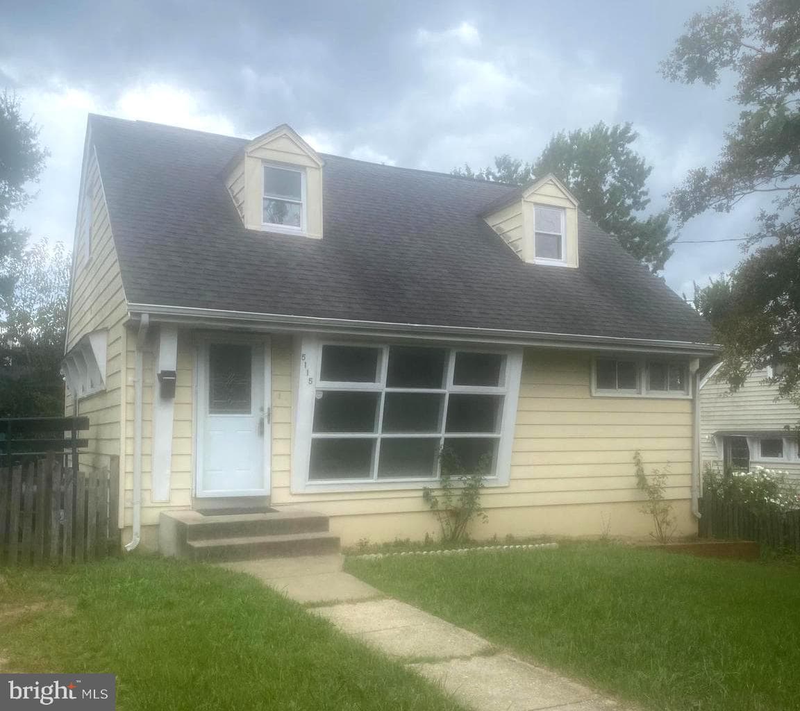 5115 72nd Avenue photo 1