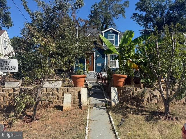 5438 Spring Road photo 1