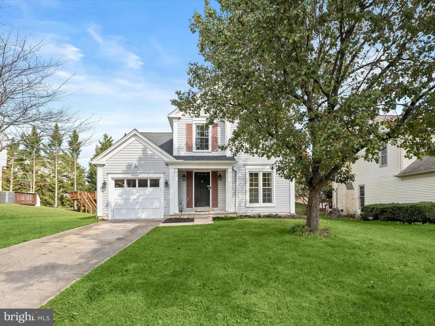 8806 Admiral Drive photo 1
