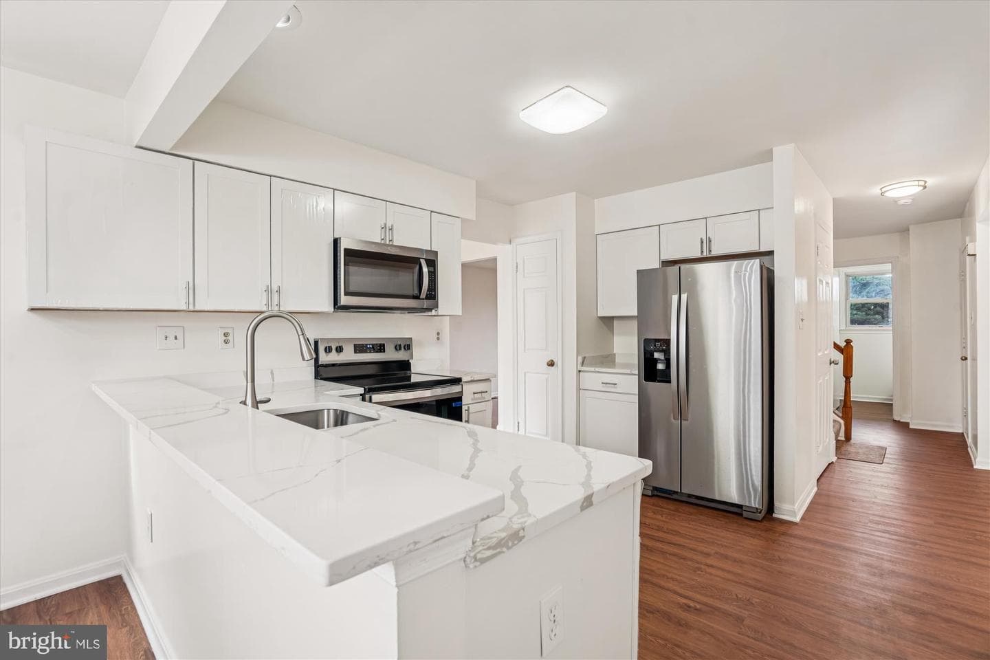7607 Colony photo 1