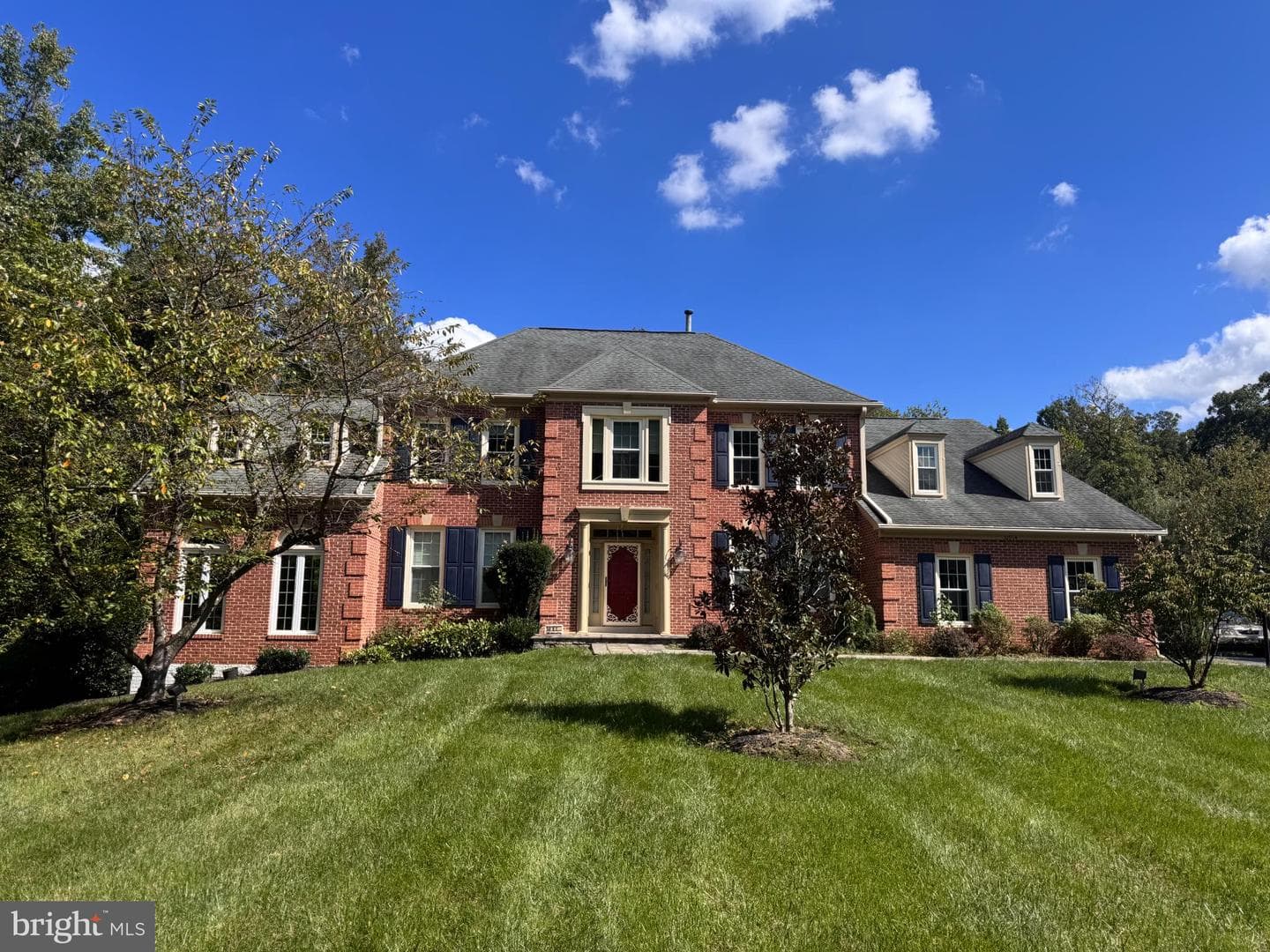 10914 Forestgate Place photo 1