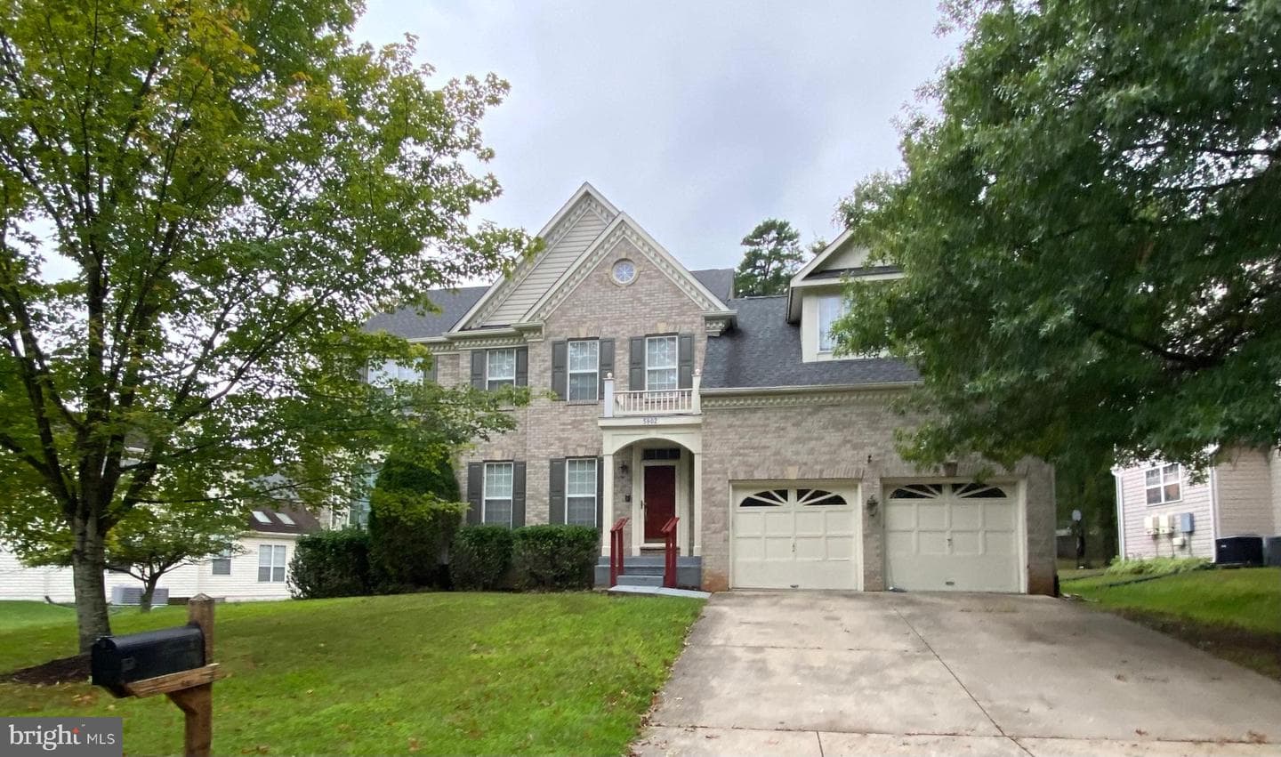 5802 Lawton Court photo 1