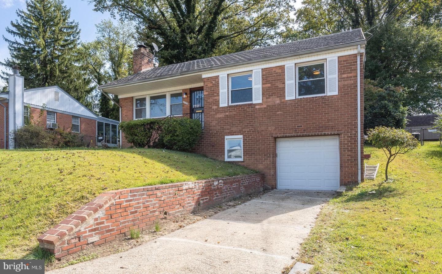 2509 Afton Street photo 1