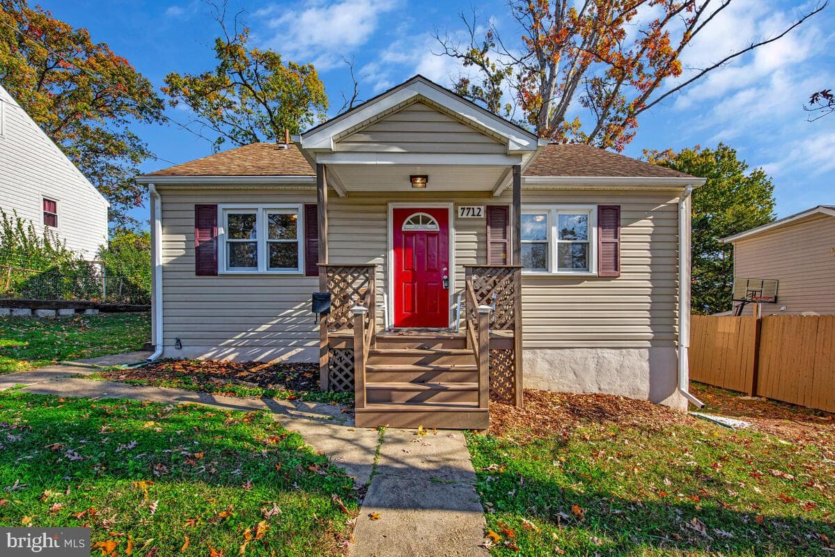 7712 Frederick Road photo 1