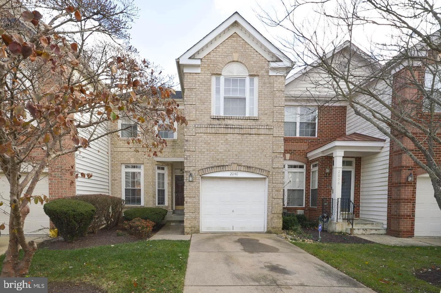 2040 Woodshade Court photo 1