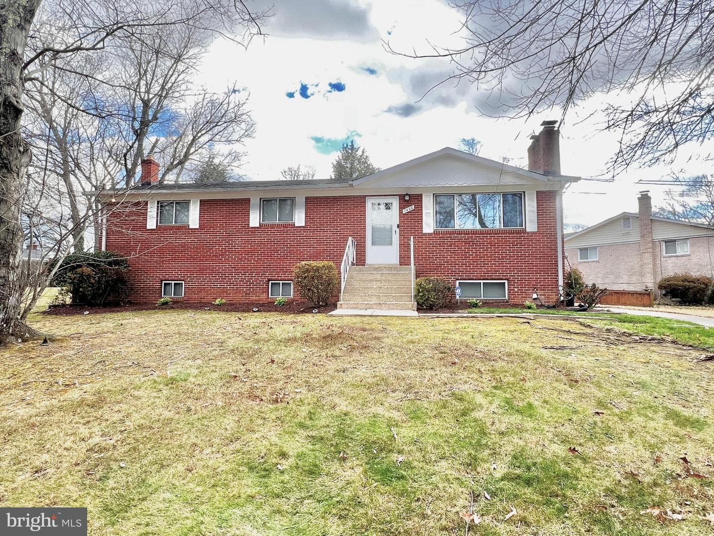 7400 Pembroke Drive photo 1