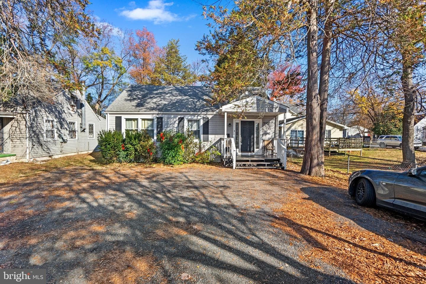 5122 Decatur Street photo 1