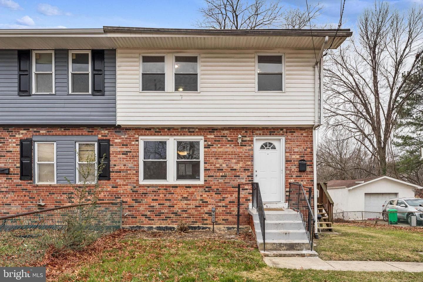 1022 Carrington Avenue photo 1