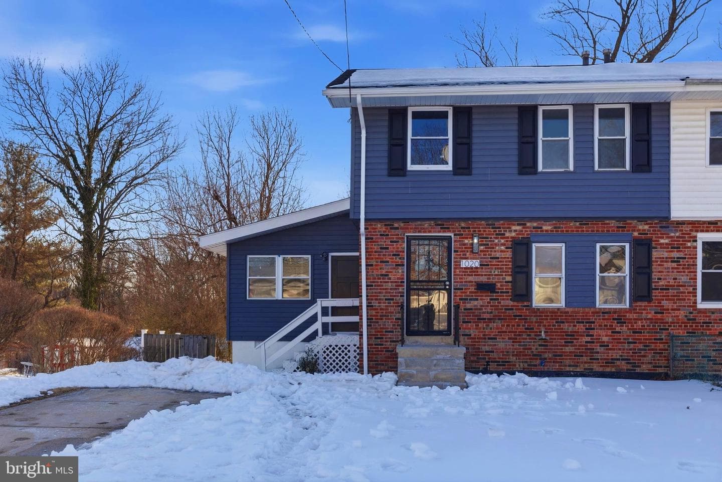 1020 Carrington Avenue photo 1