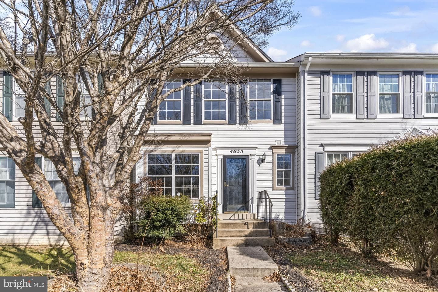 4655 Penzance Place photo 1