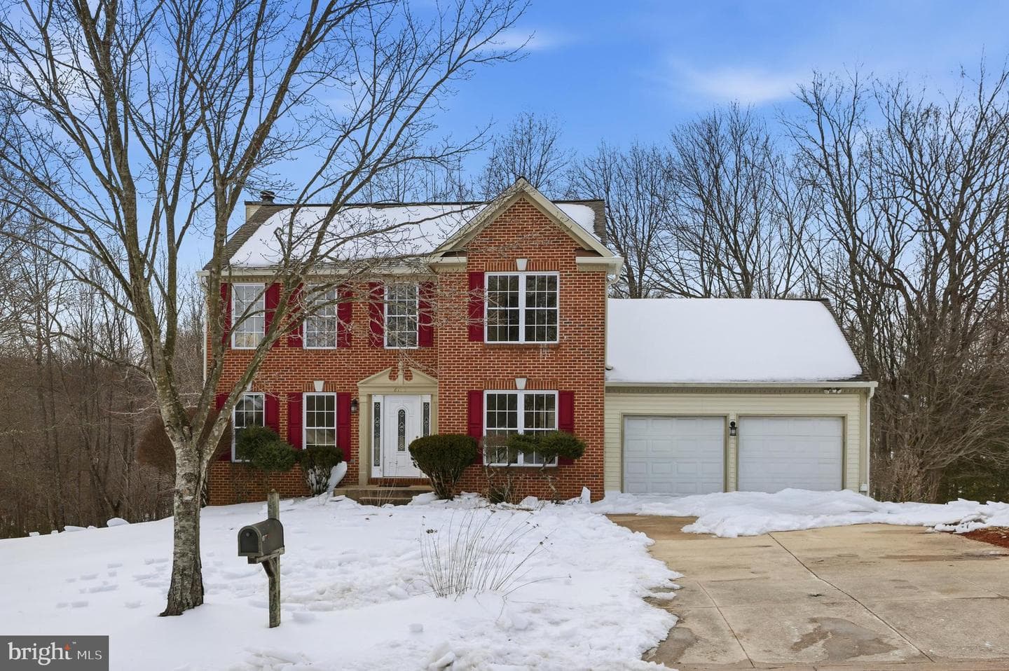 8105 Birdsong Drive photo 1