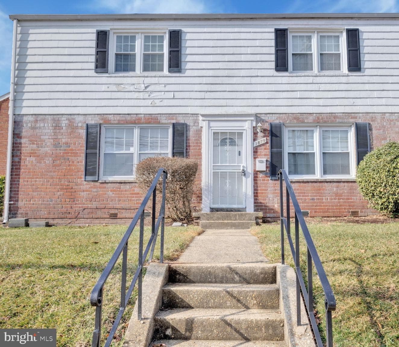 3879 26th Avenue photo 1