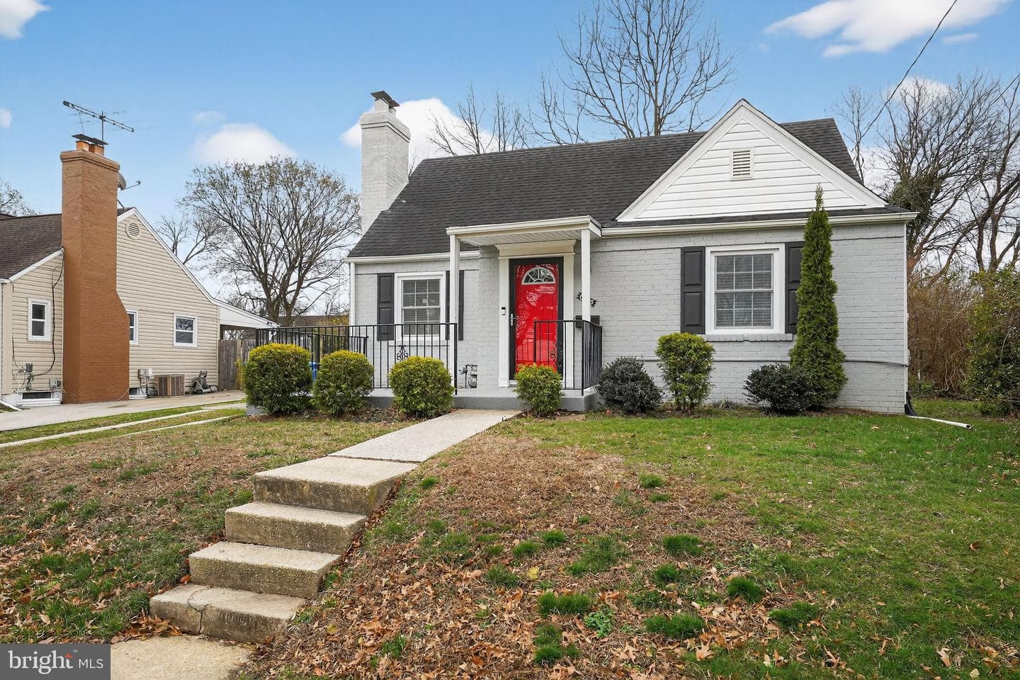 6903 Gateway Boulevard photo 1