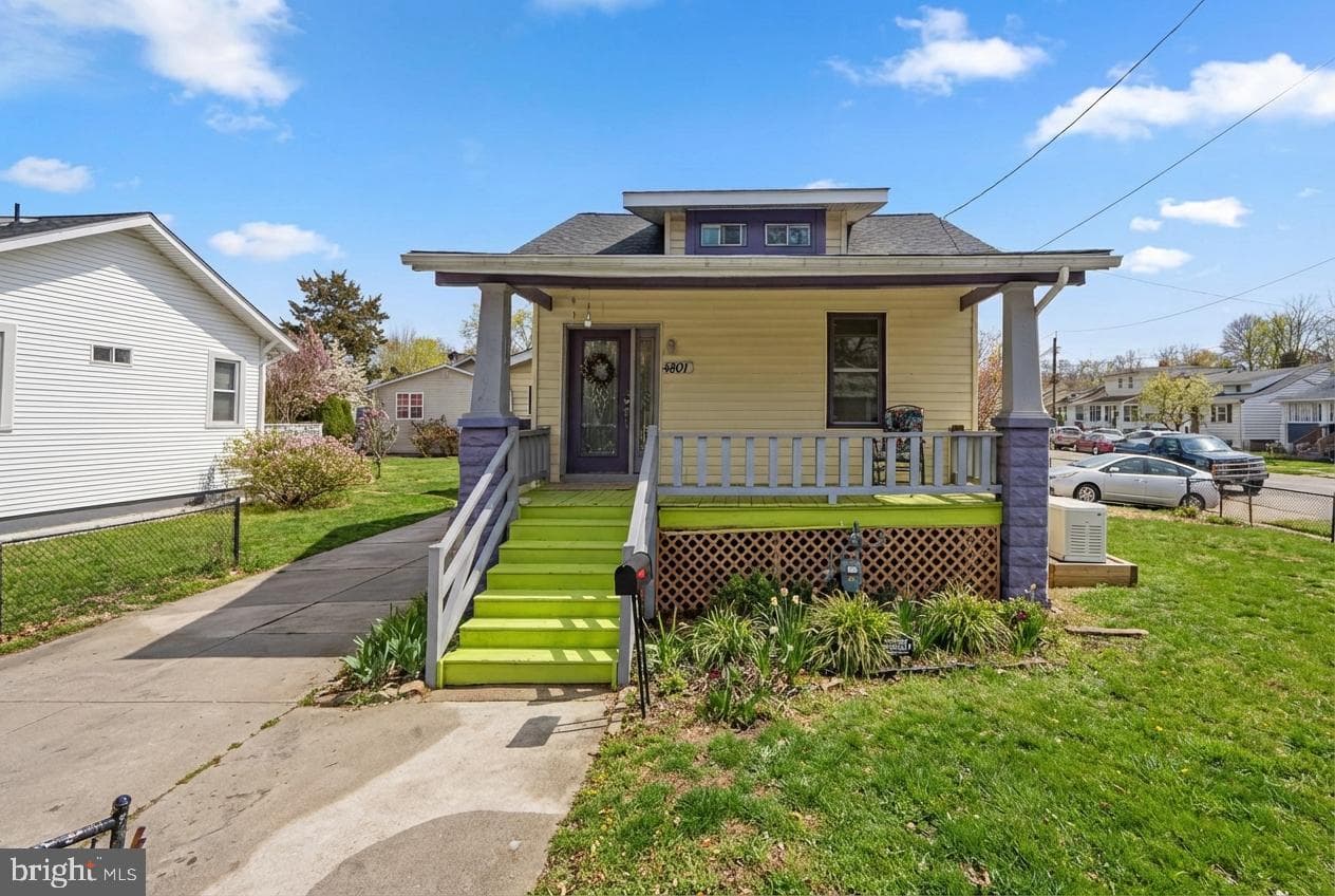 4801 Decatur Street photo 1
