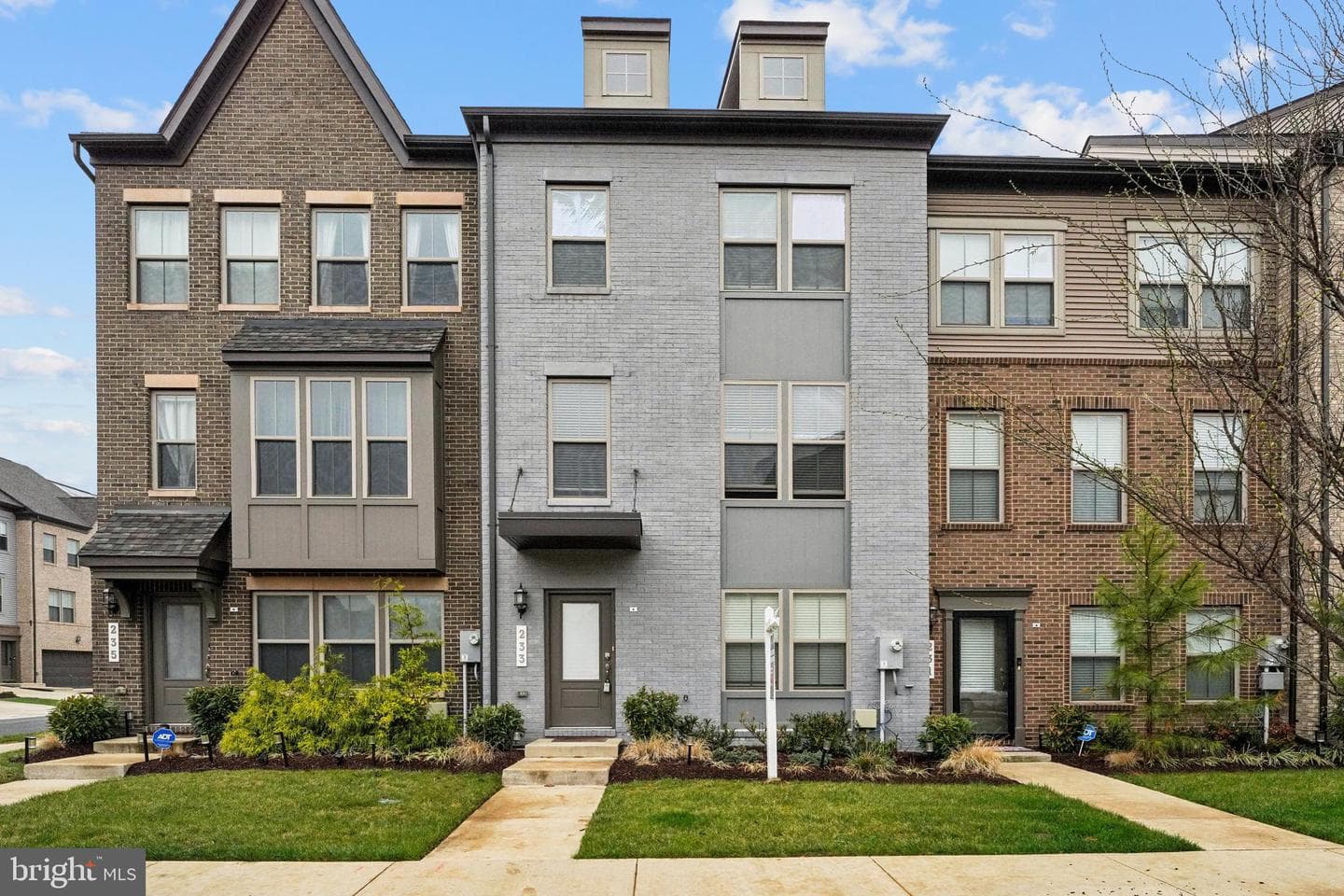 233 Albany Place