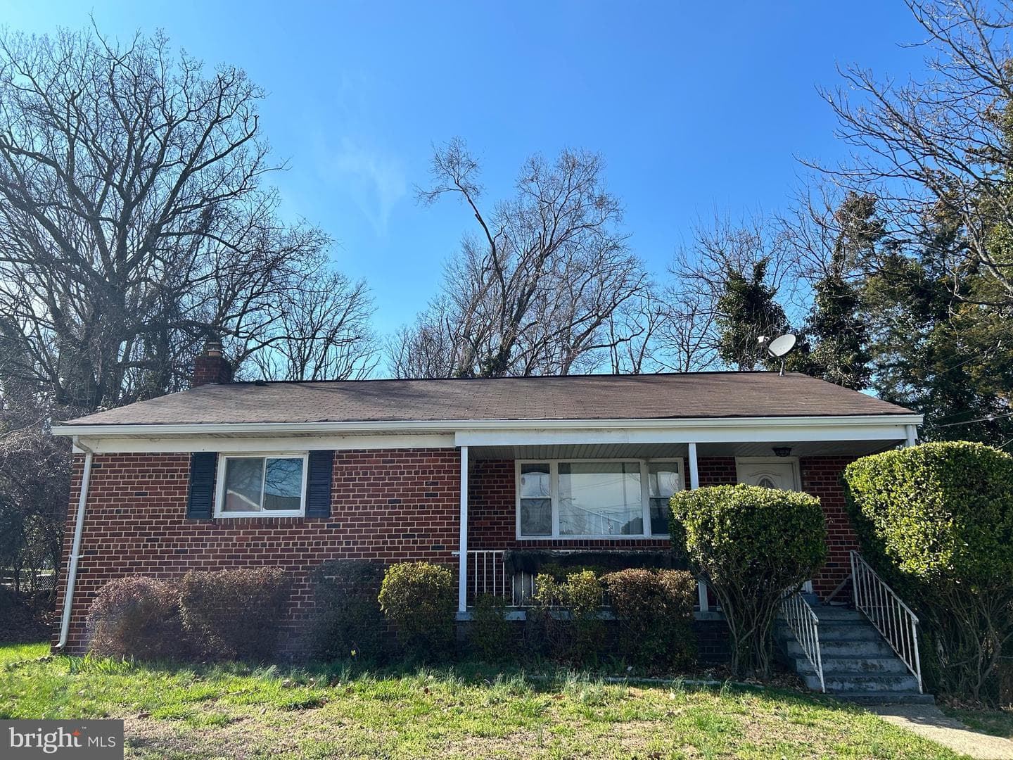 3516 Riviera Street photo 1
