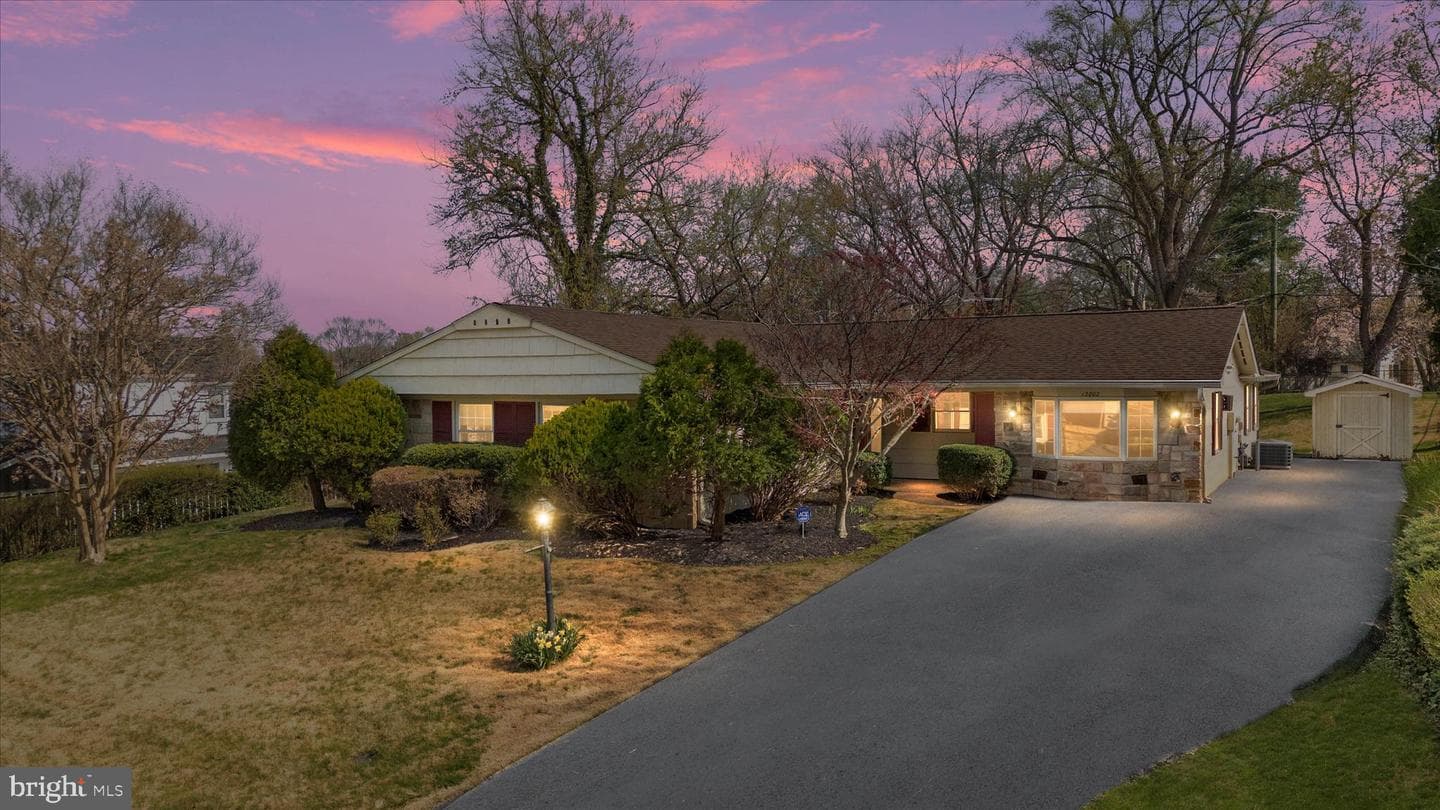 12802 Kemper Lane photo 1