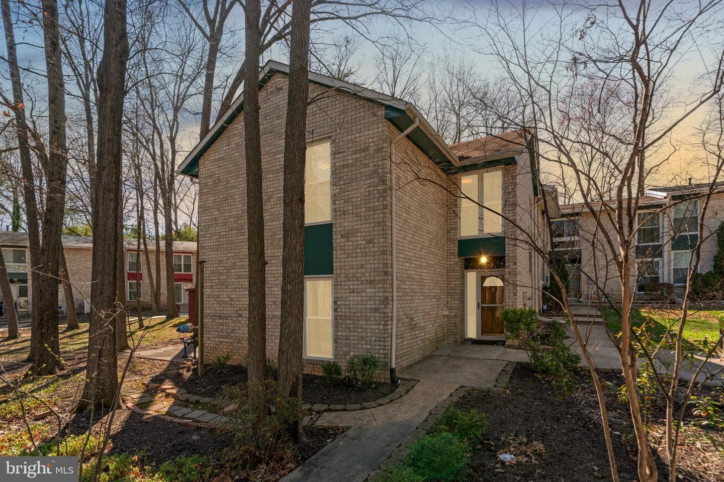 8583 Seasons Way photo 1