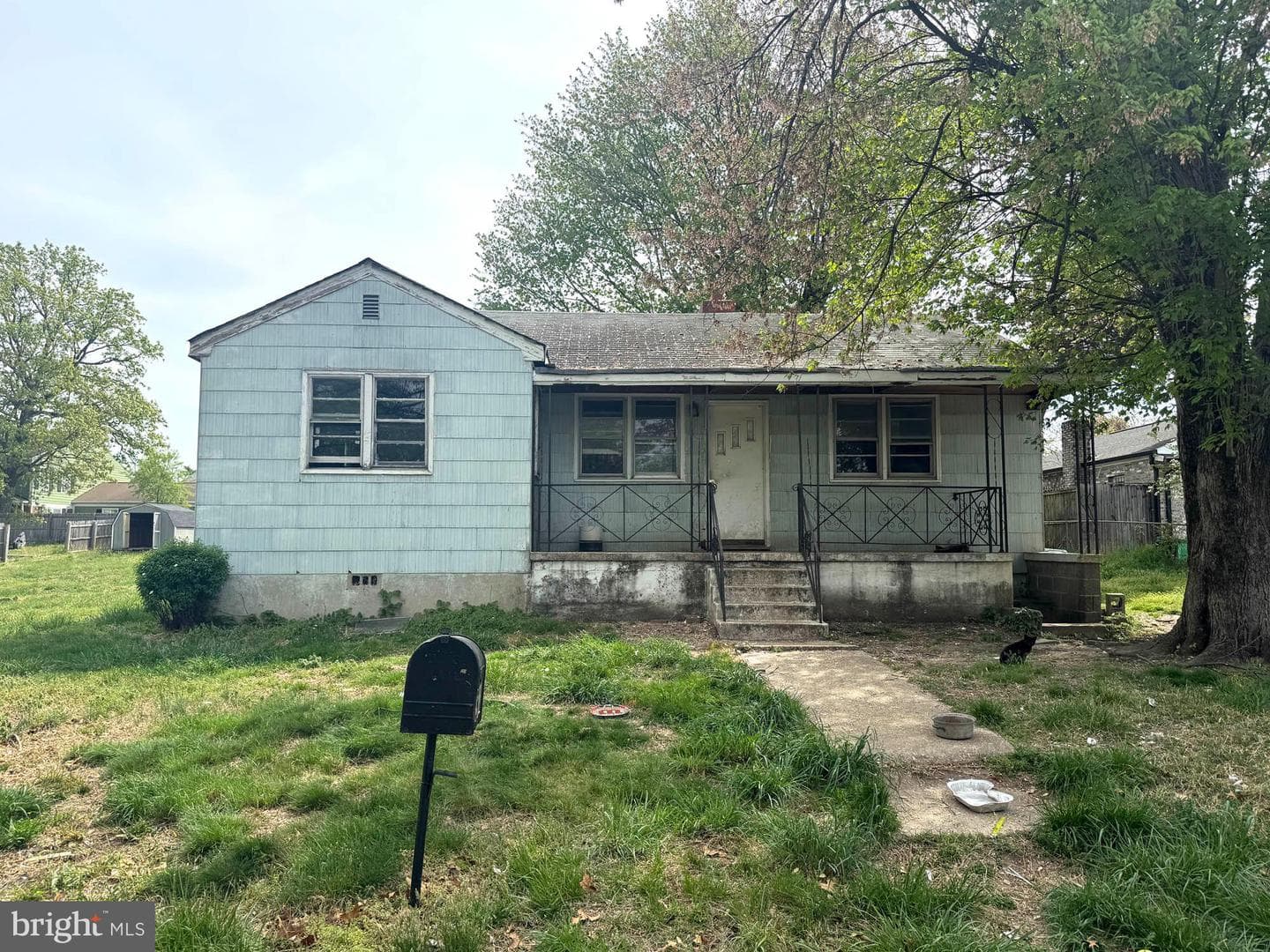 3308 Oak Street