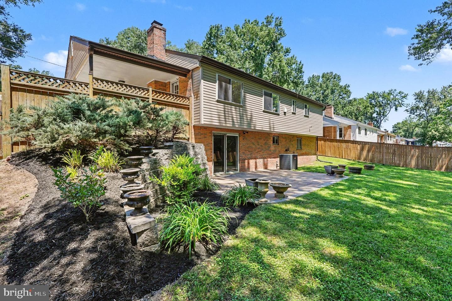 5014 Woodford Lane