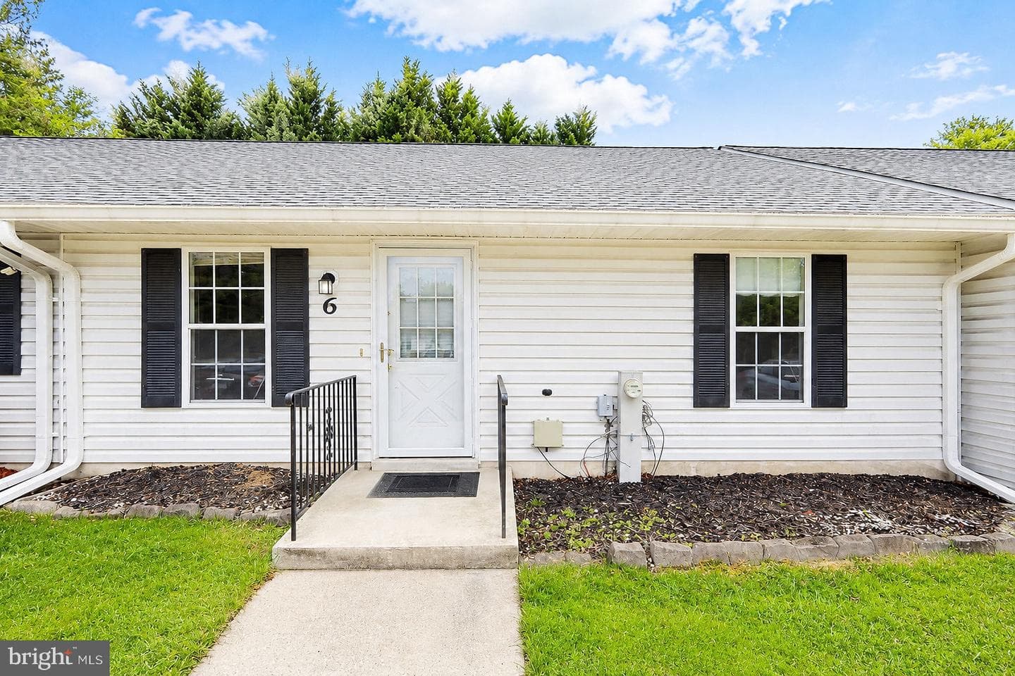 9250 Cherry Lane #6