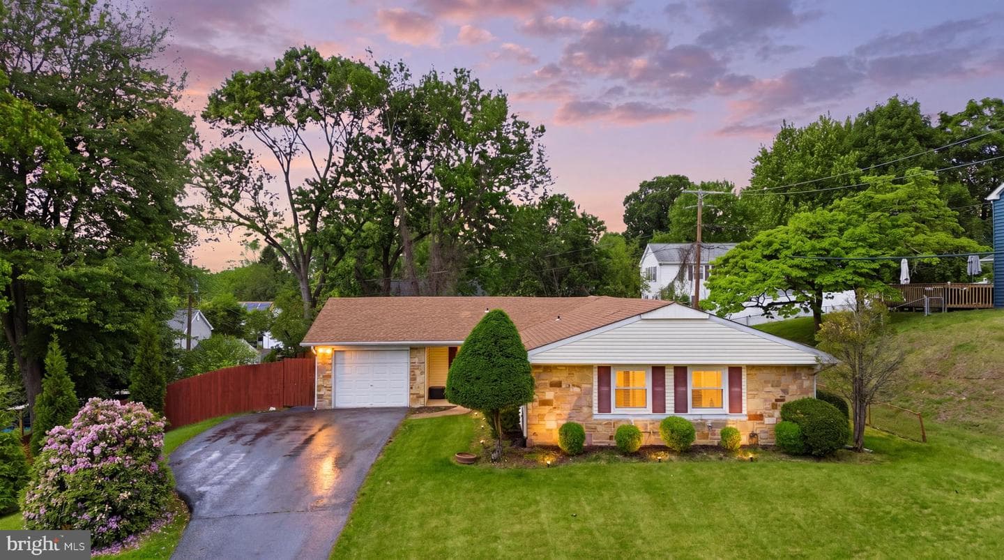 2404 Keyberry Lane