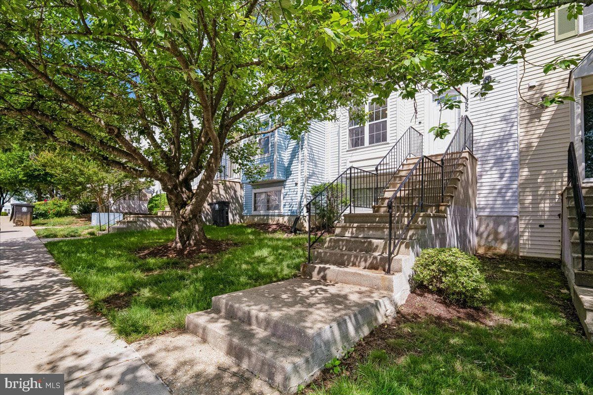 11452 Honeysuckle Court #5-4