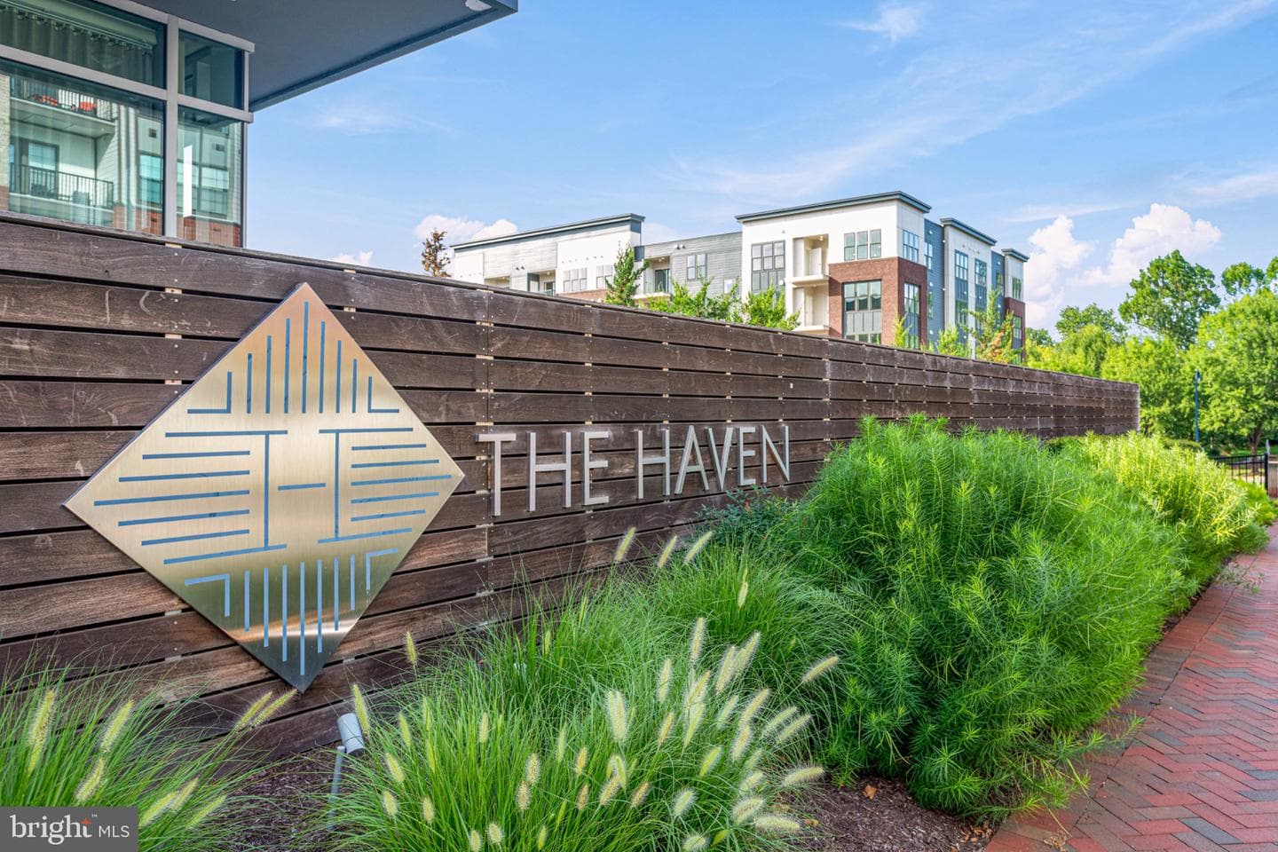 145 Riverhaven Drive #208, National Harbor